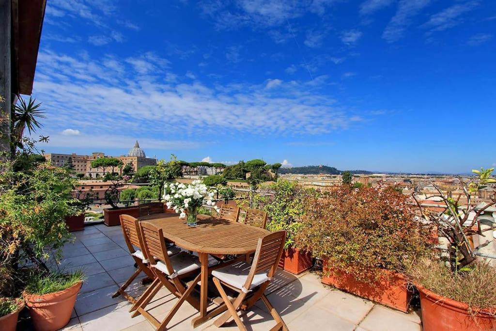 Sant'Onofrio Terrace Apartment Рим Екстер'єр фото